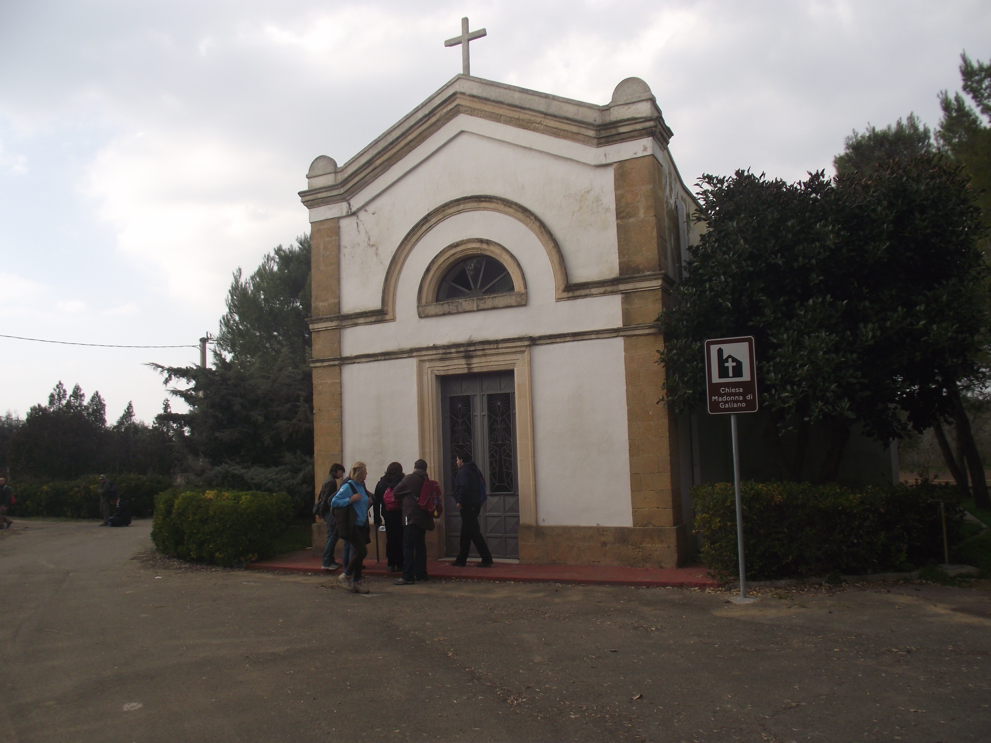 la cappella votiva della Madonna di Galeano